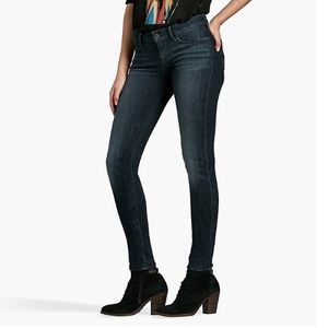 🆕Lucky brands Lolita skinny blue jeans♥️